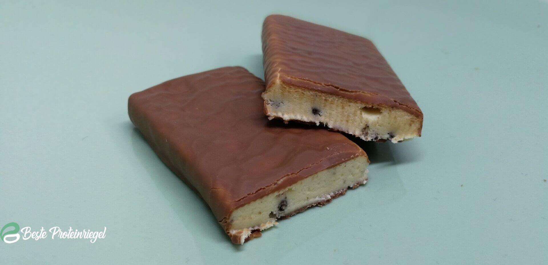 Multipower 53% Protein Bar aufgeschnitten