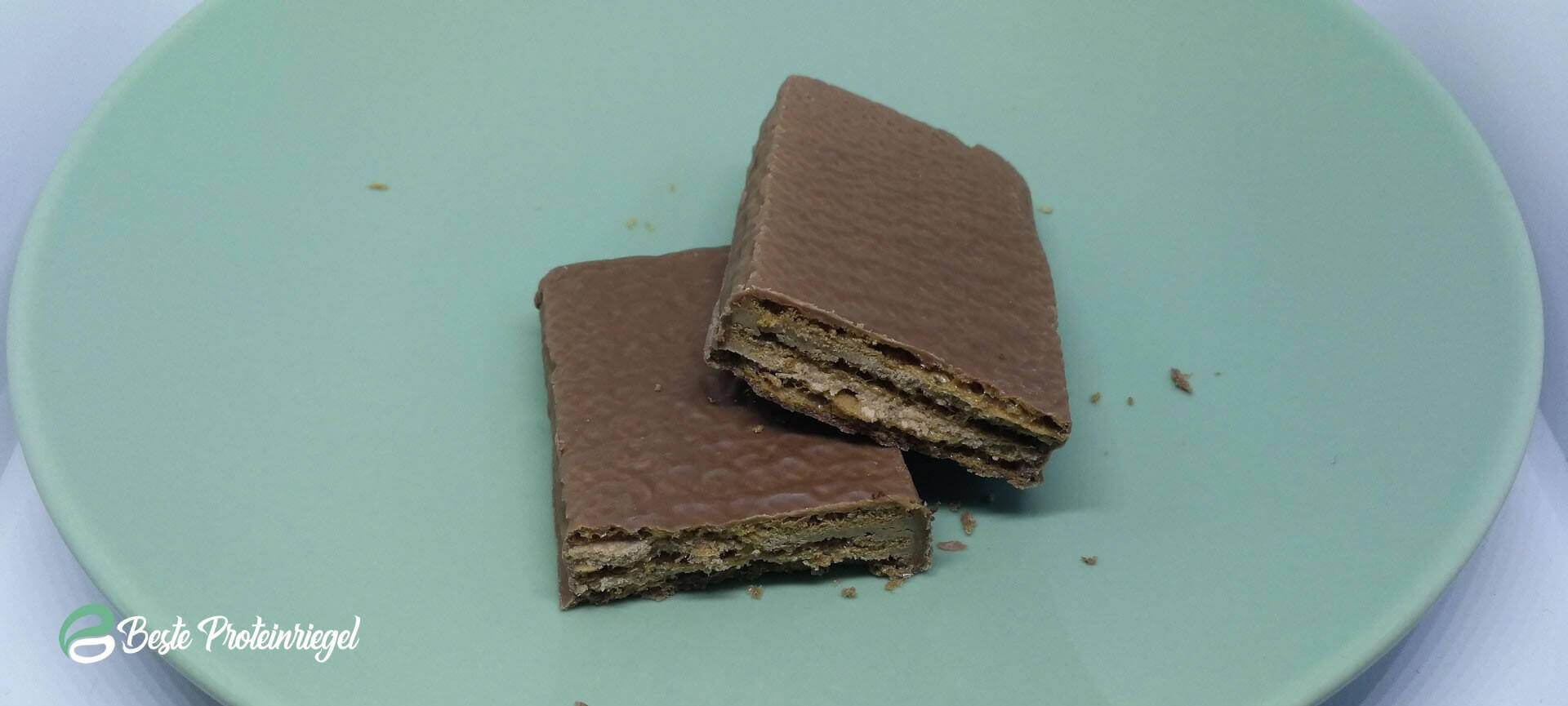 Weider 32% Whey-Wafer auseinander geschnitten